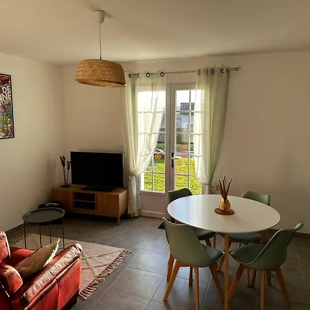 Vue Montagne Apartmán Halsou